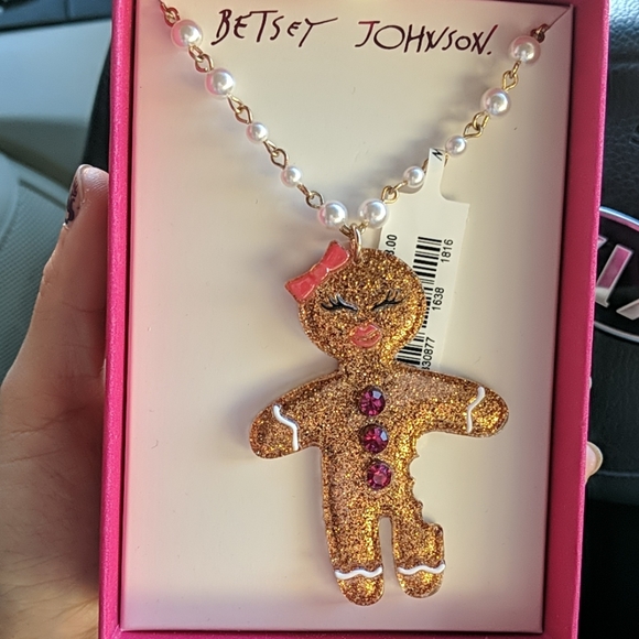 Holiday Necklace SO CUTE Betsey Johnson Gingerbread Man Pendant Tree Ornament
